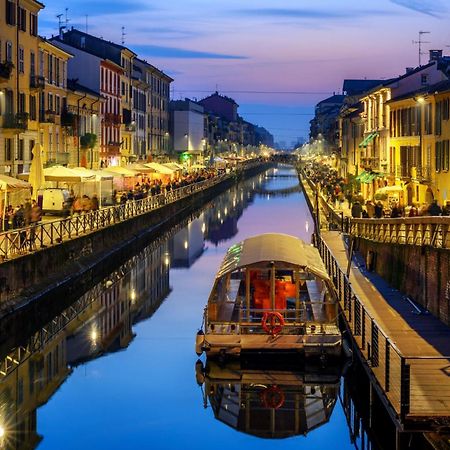 Duomo-Navigli Charming And Modern With Fast Wifi Apartment Милано Екстериор снимка
